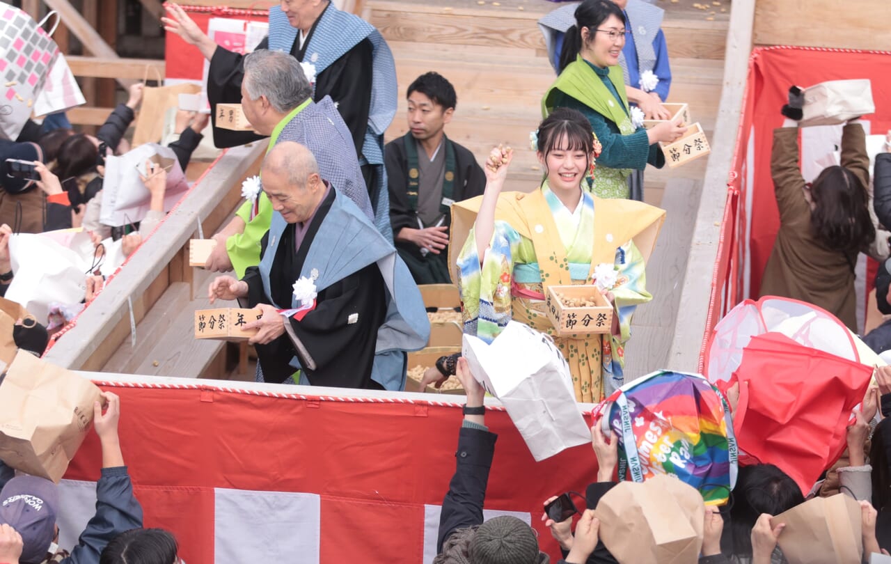 成田山不動尊で行われた節分祭