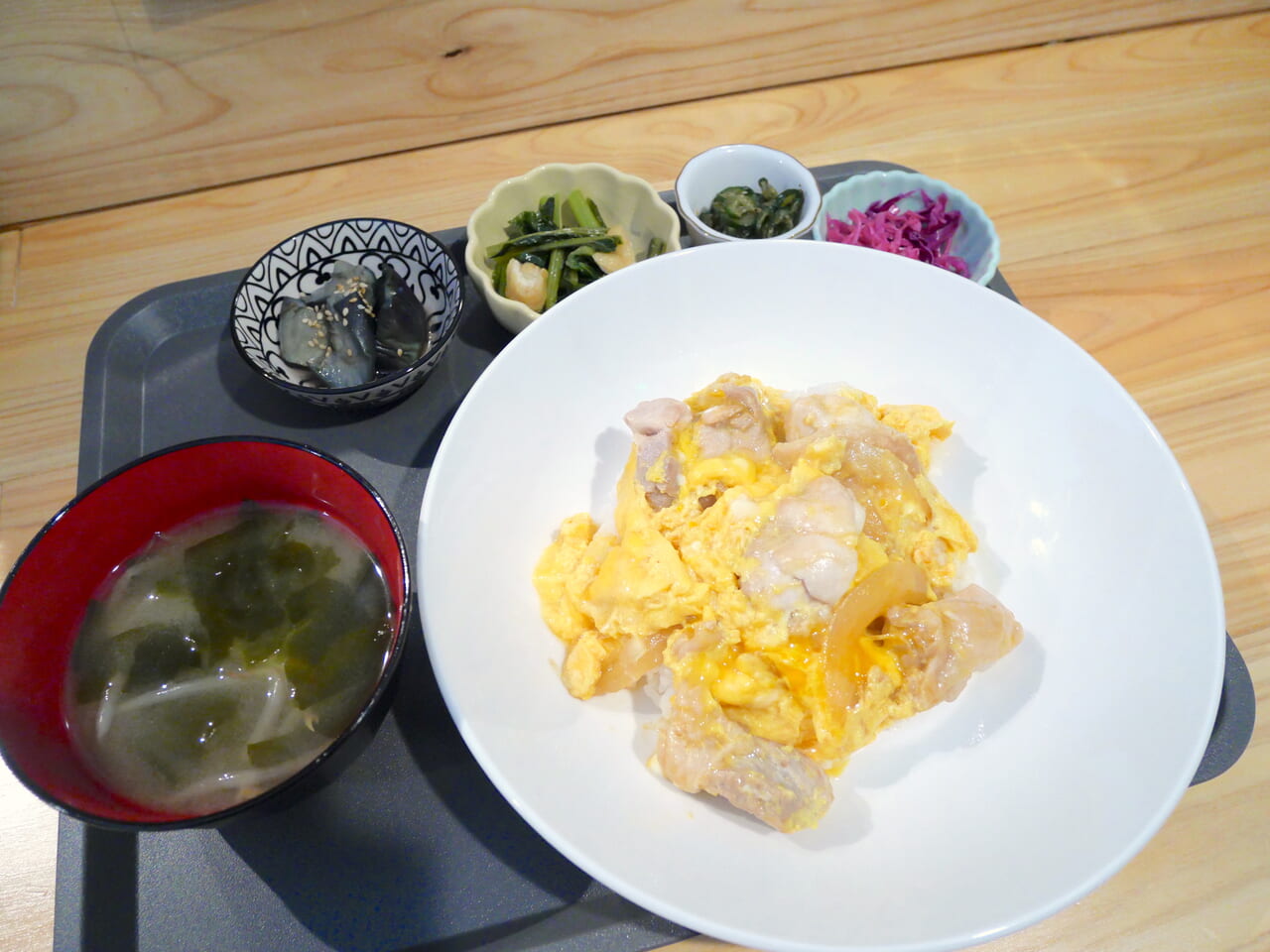 日替わりランチ（親子丼）