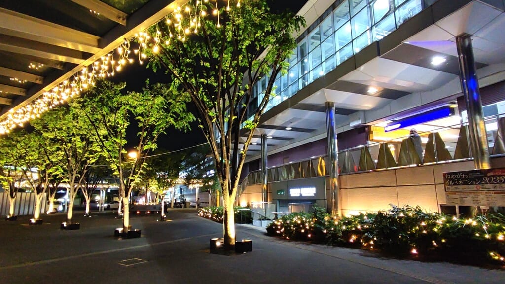 駅前のイルミネーション