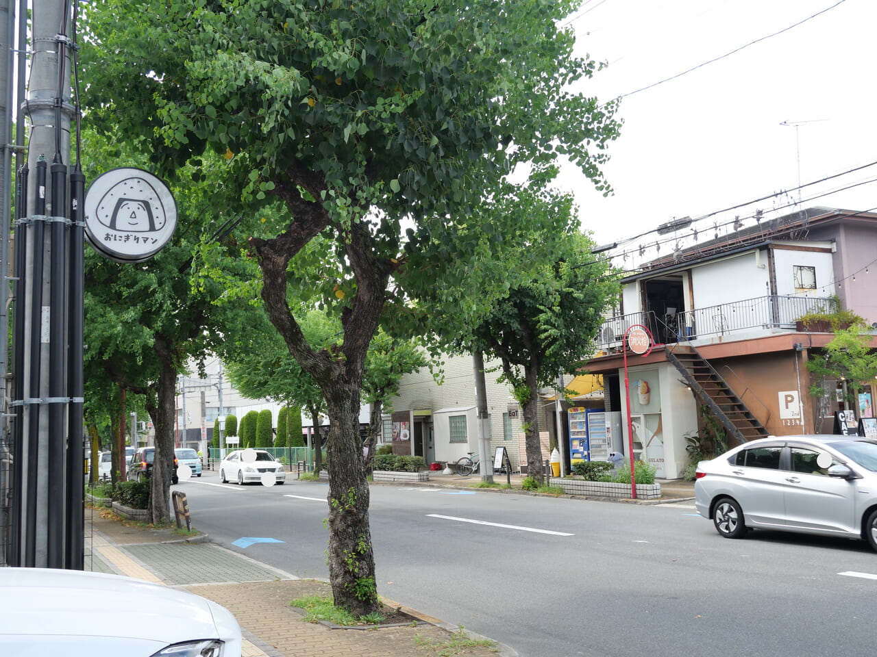 ティコラッテと京阪米穀の位置関係