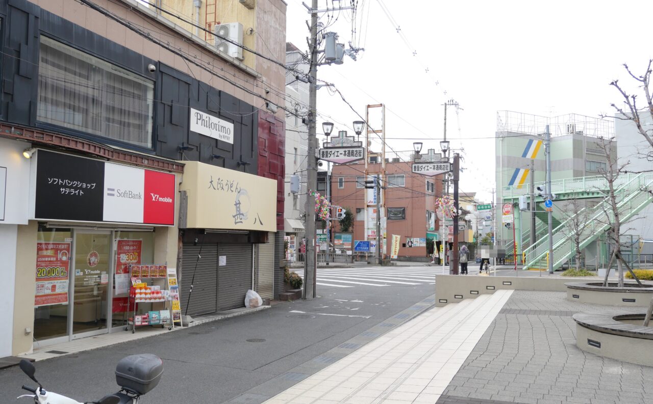 香里歩道橋のあたり