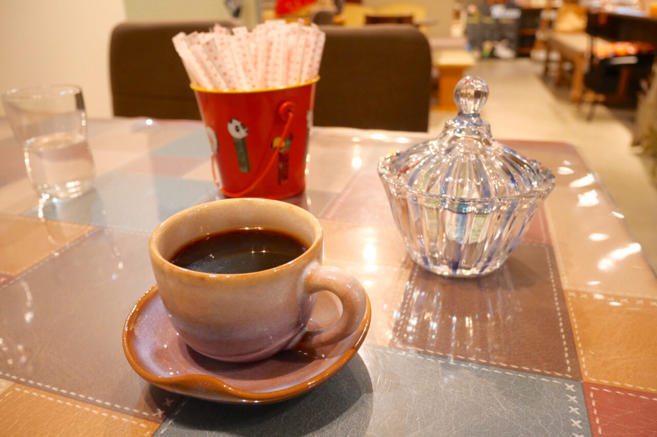 コーヒーか紅茶