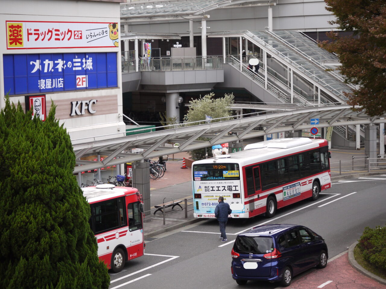 東側の出口
