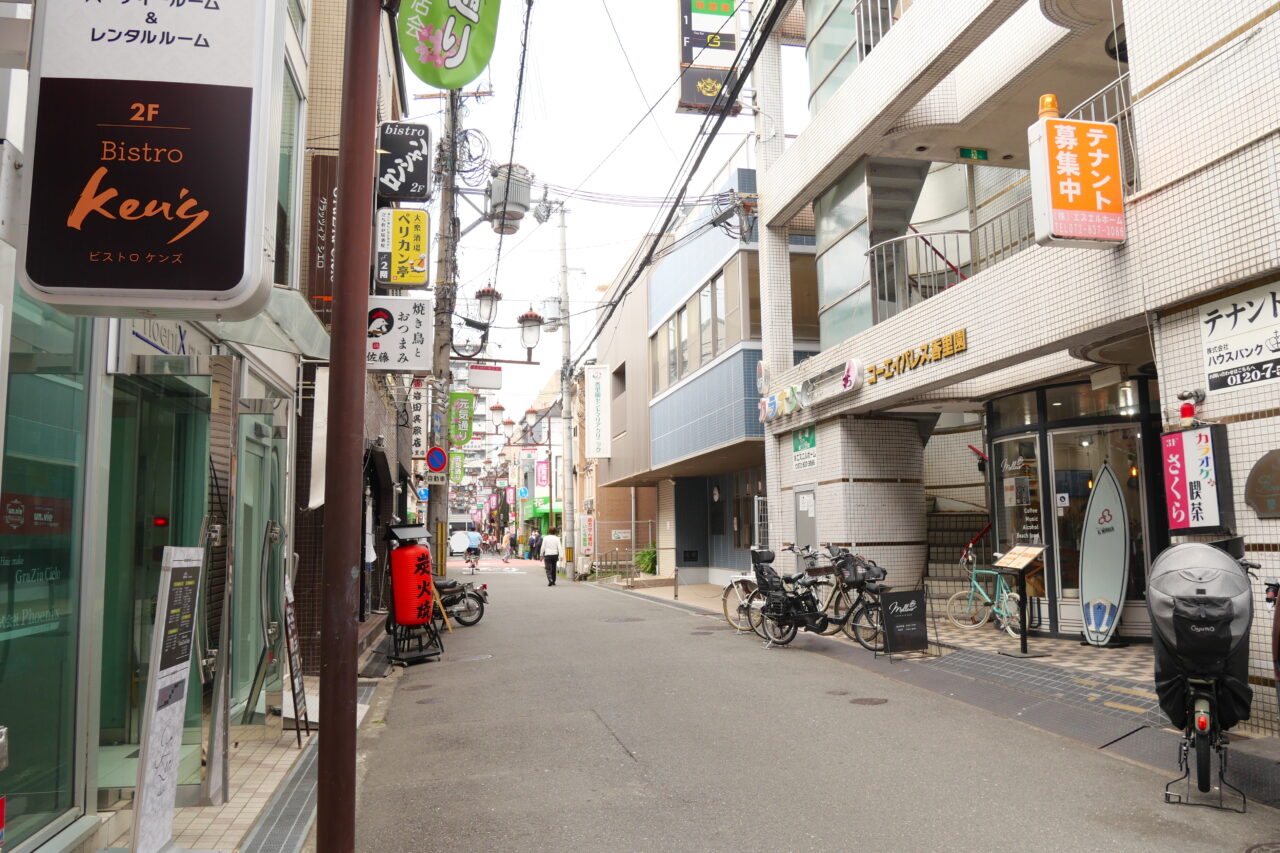 香里新町のメロウあたり