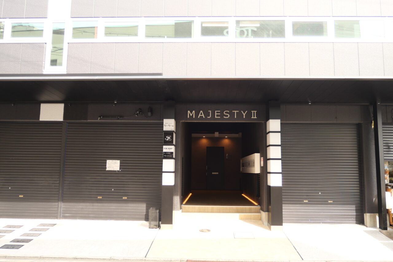 マジェスティ香里園Ⅱ の建物