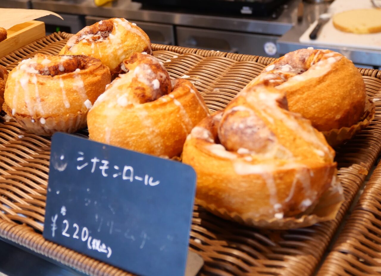 ファルファデのシナモンロール