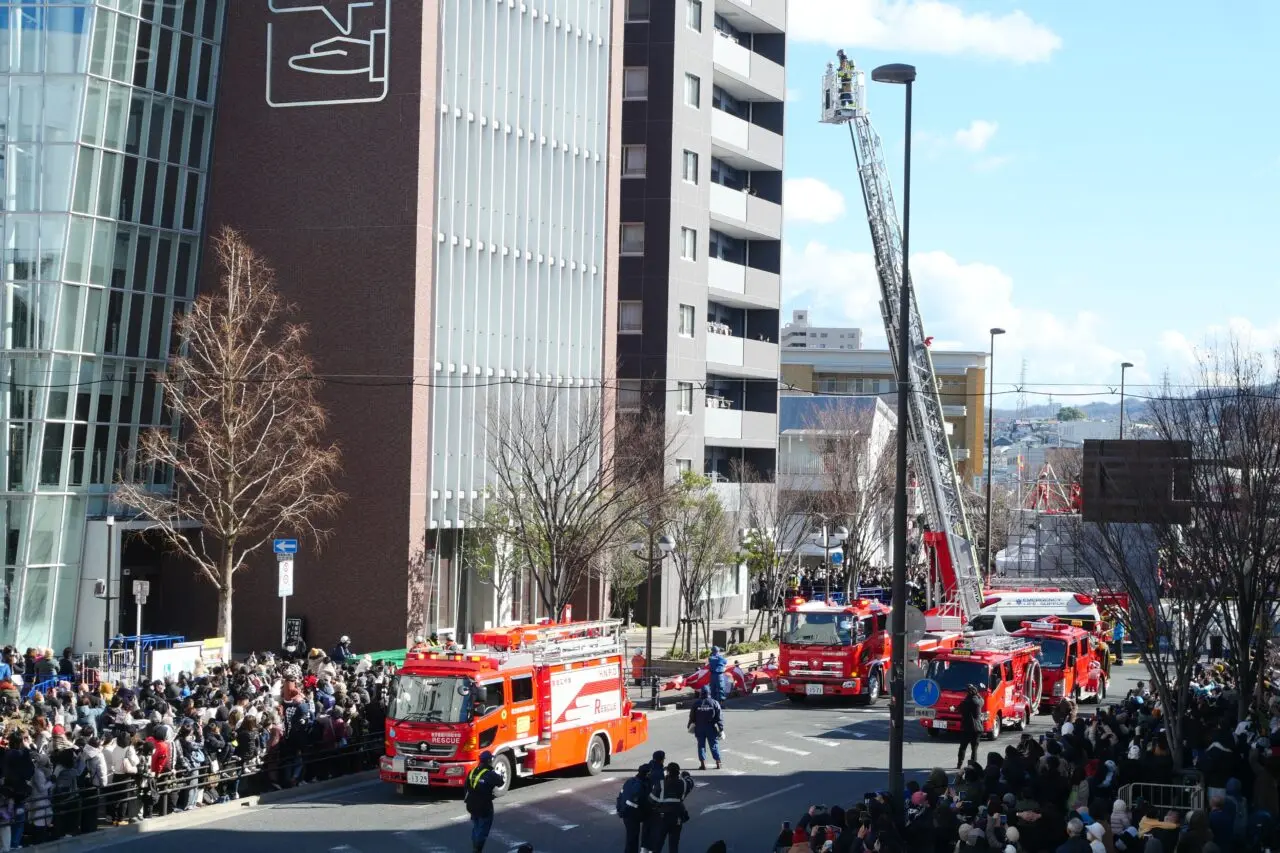 訓練が始まった