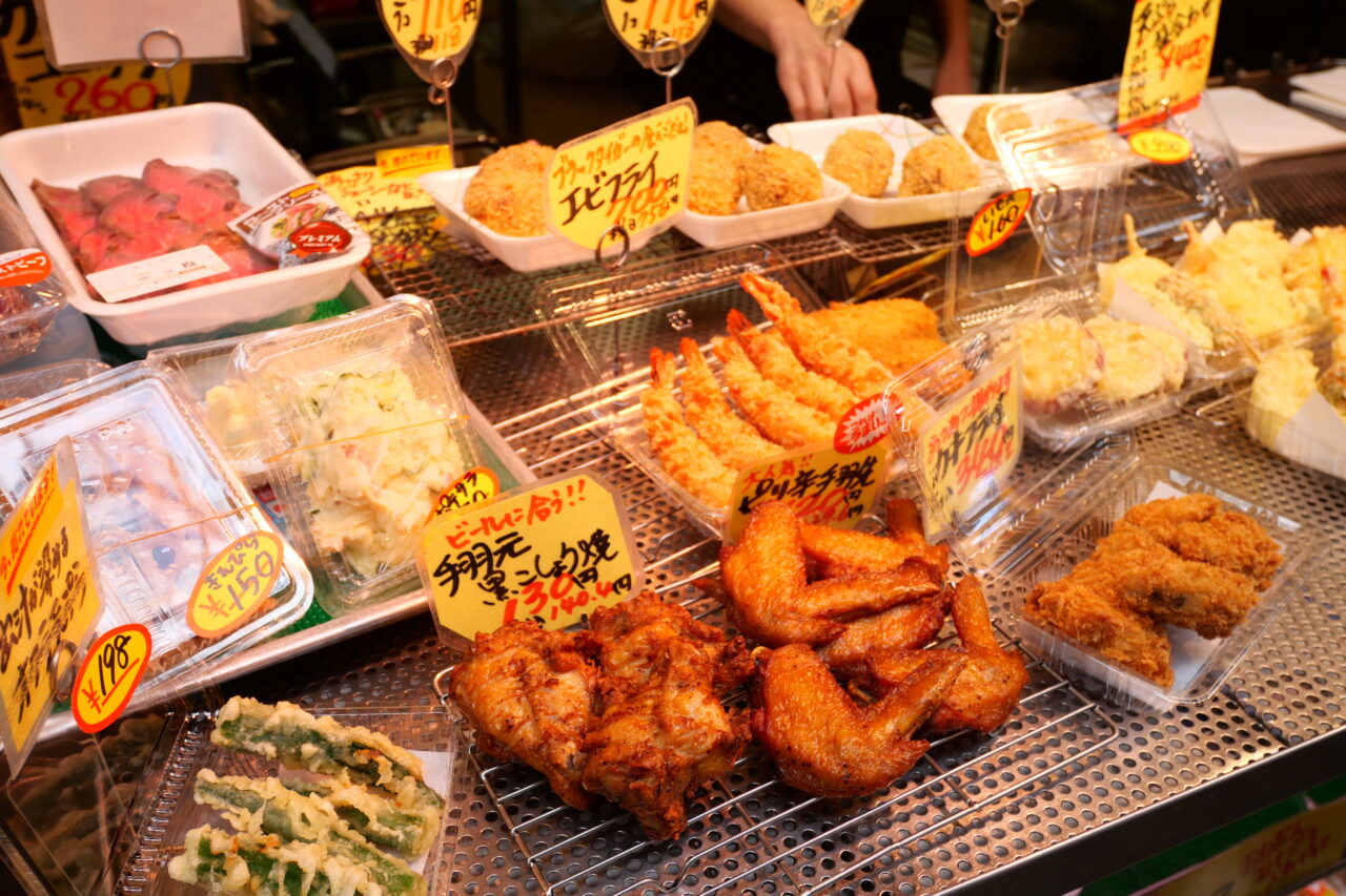 並んでいる揚げ物