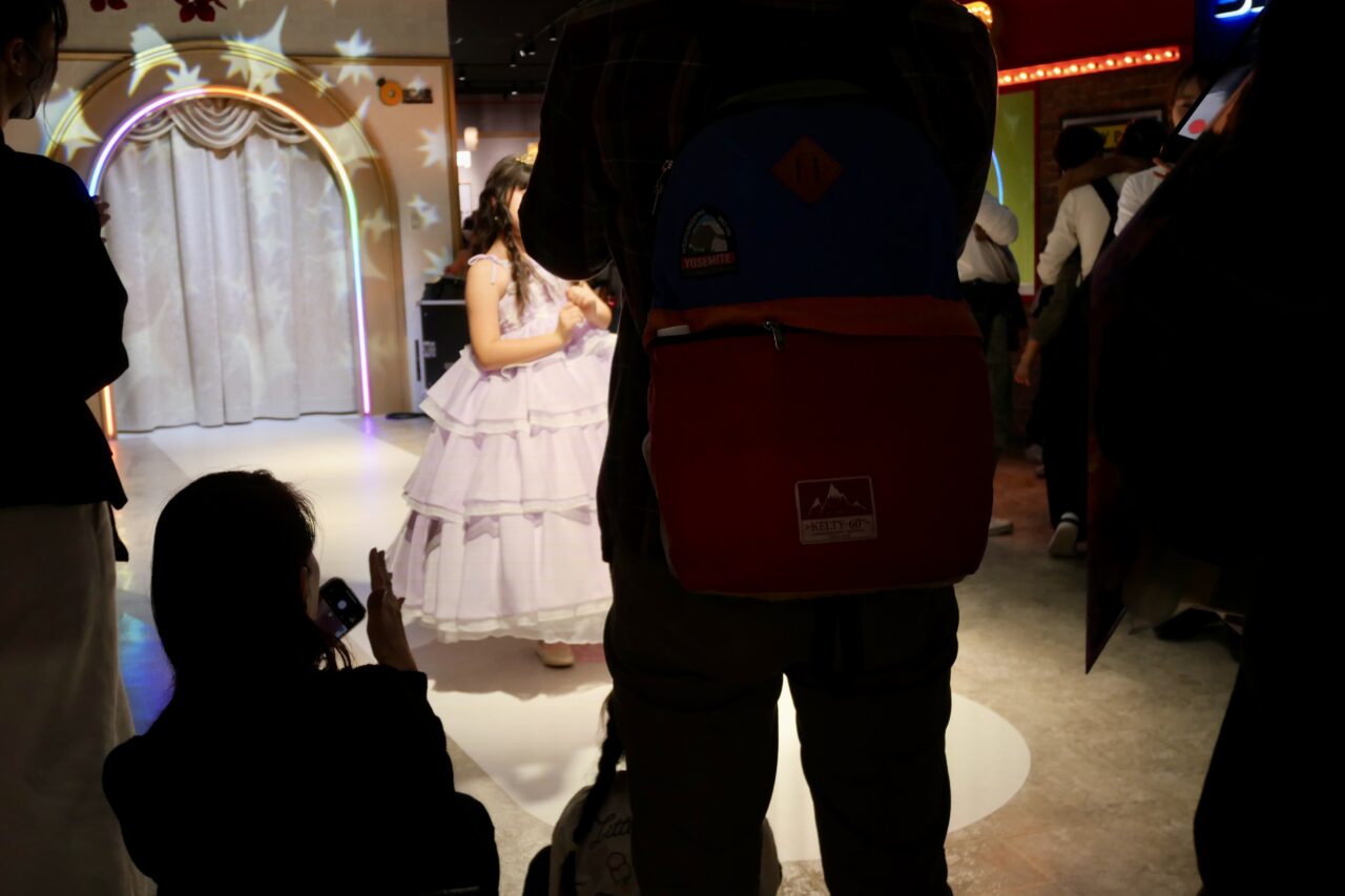 ランウェイを歩けるモデル