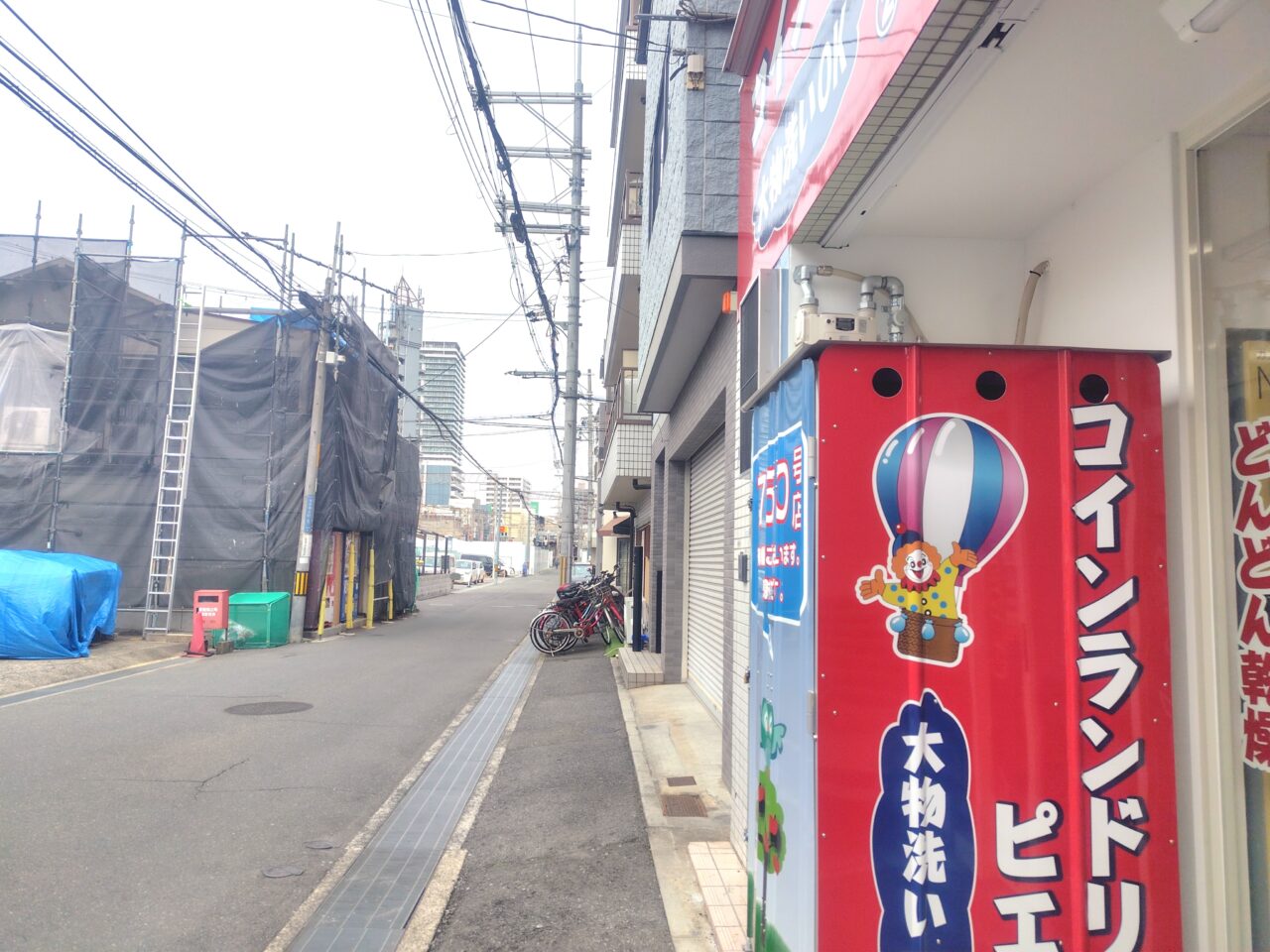 香里園の駅方面を向いたところ