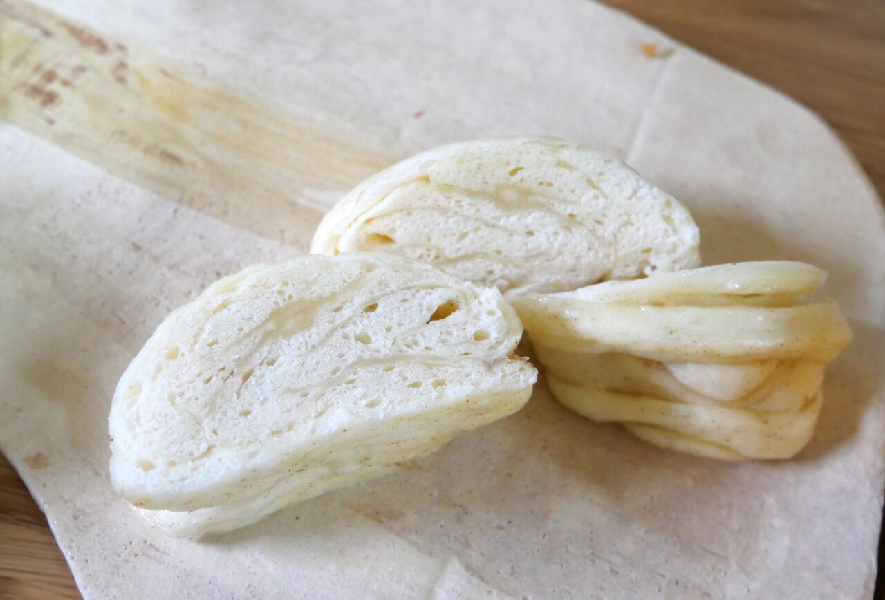 蒸しパンの断面