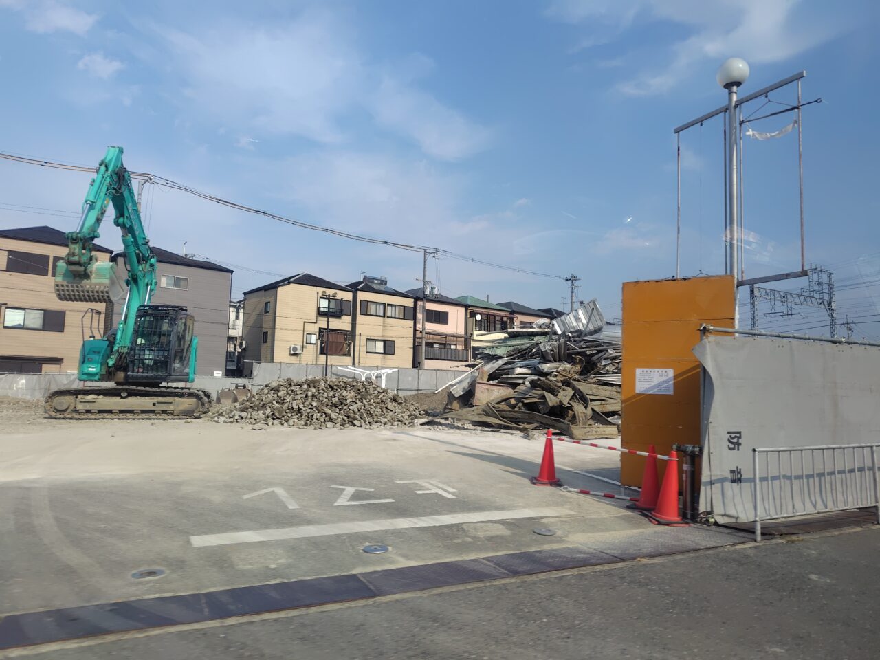 解体工事が進んでいた