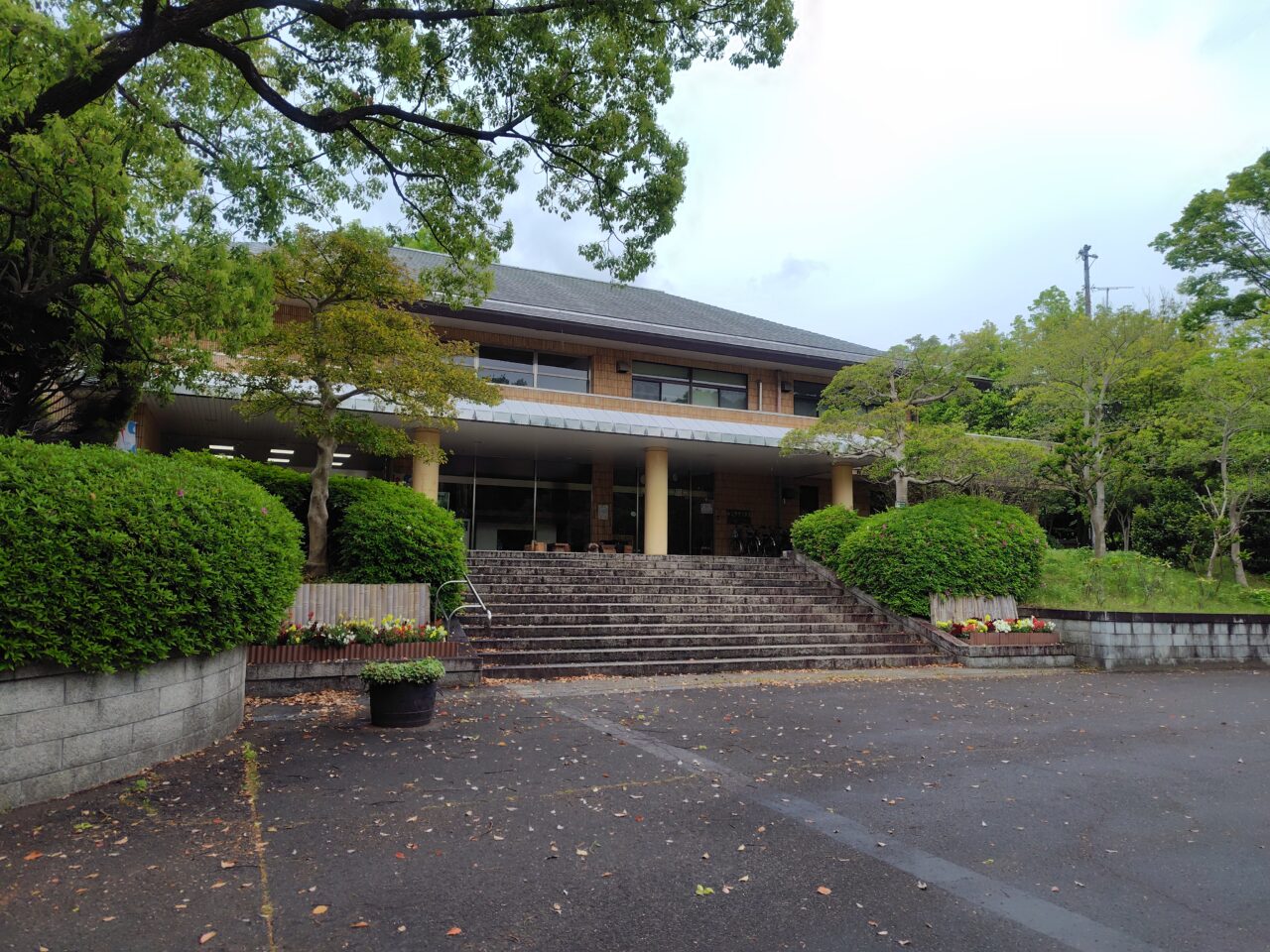 寝屋川公園の案内所