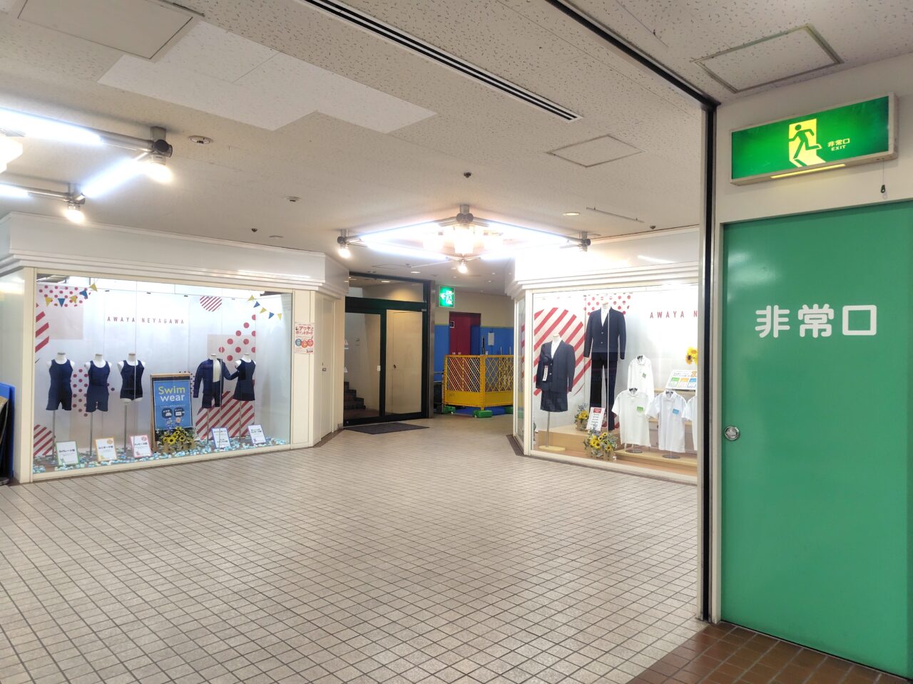 地下1階のエレベーター