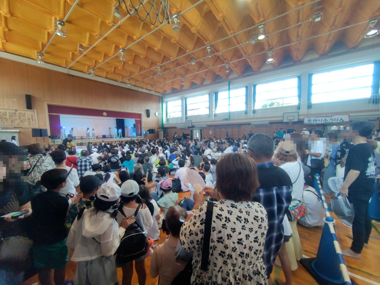 中央小の体育館