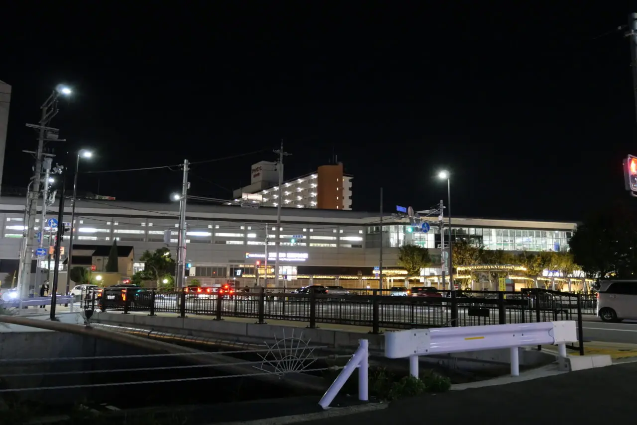 寝屋川市駅のイルミ